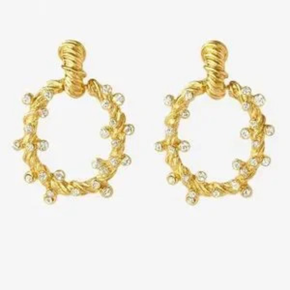 Elegant Gold Earrings With Crystals